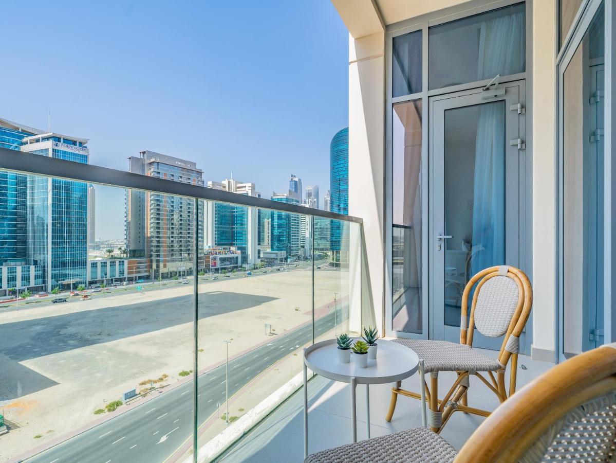 Charming Tropical Apartment Minutes To Dubai Mall Экстерьер фото