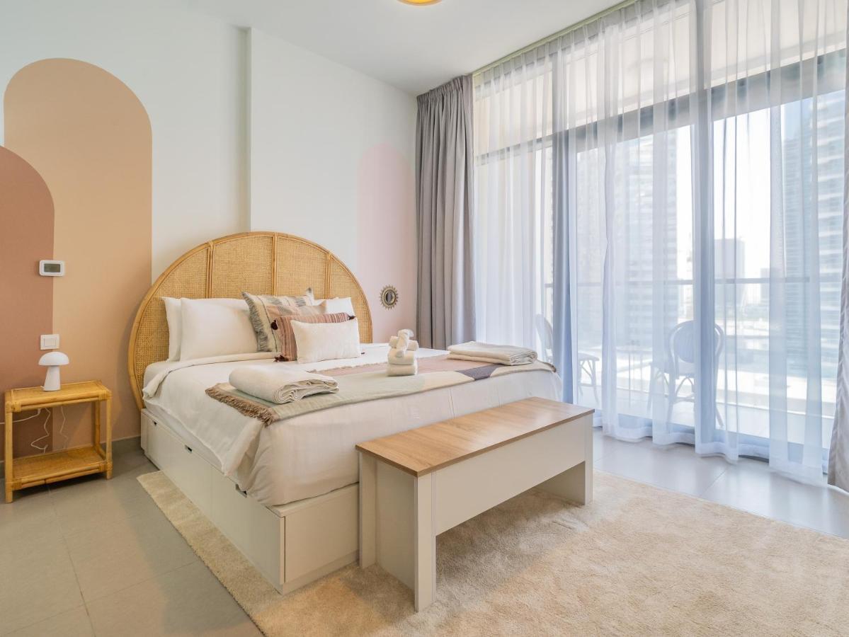 Charming Tropical Apartment Minutes To Dubai Mall Экстерьер фото